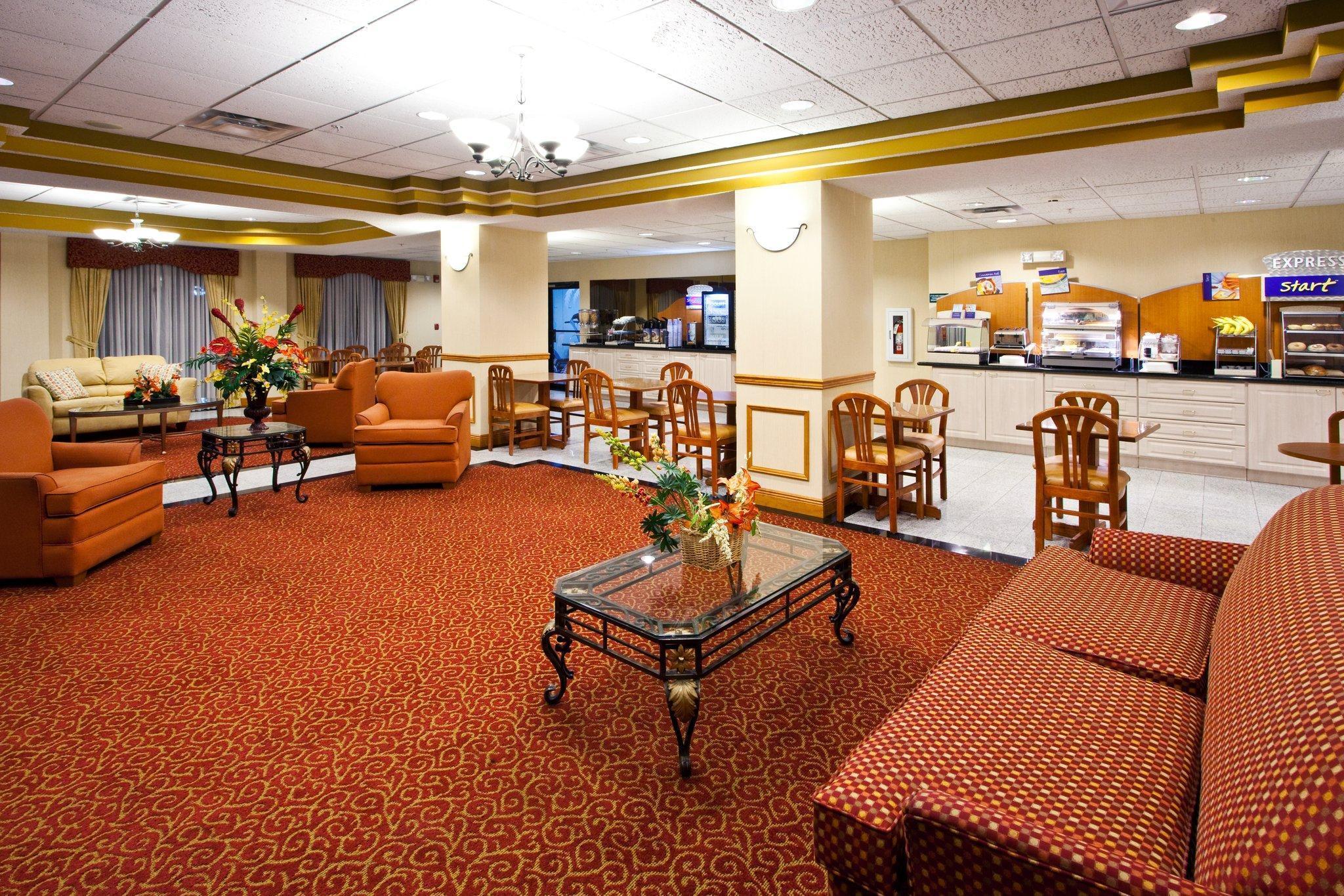 Holiday Inn Express Vero Beach-West I-95 By Ihg Bagian luar foto