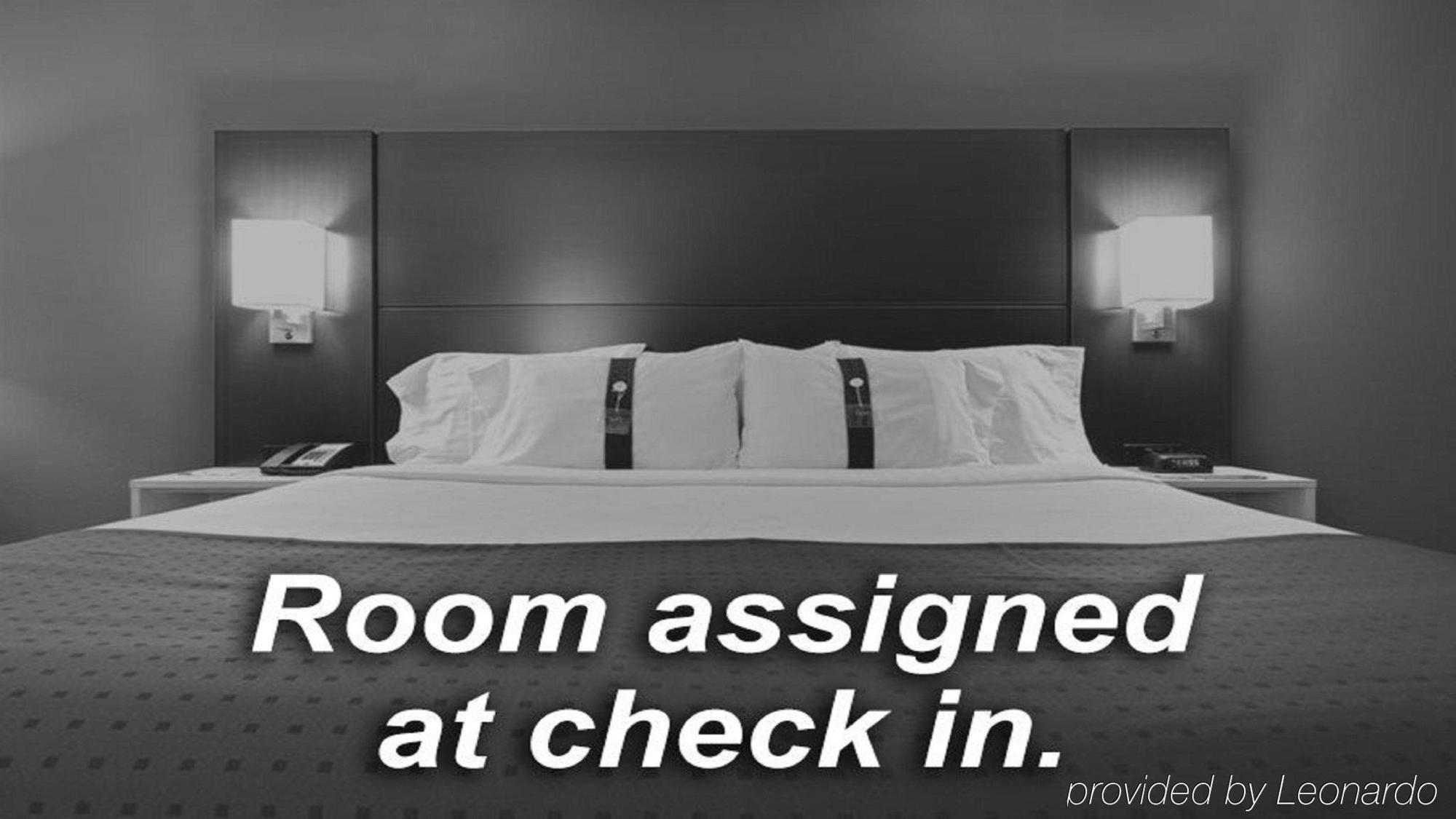 Holiday Inn Express Vero Beach-West I-95 By Ihg Bagian luar foto